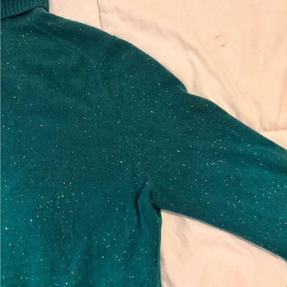 Lands' End Women's Green Cashmere Turtleneck Sweater - Picture 9 of 12